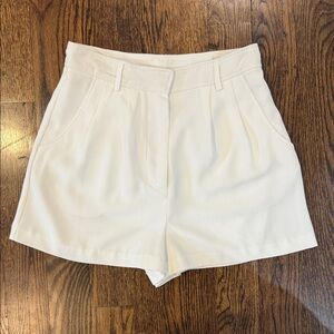 Amanda Uprichard Jane Shorts Pleated High Rise in White M
